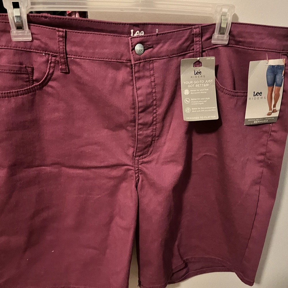 Lee Rider  Bermuda, Amethyst color